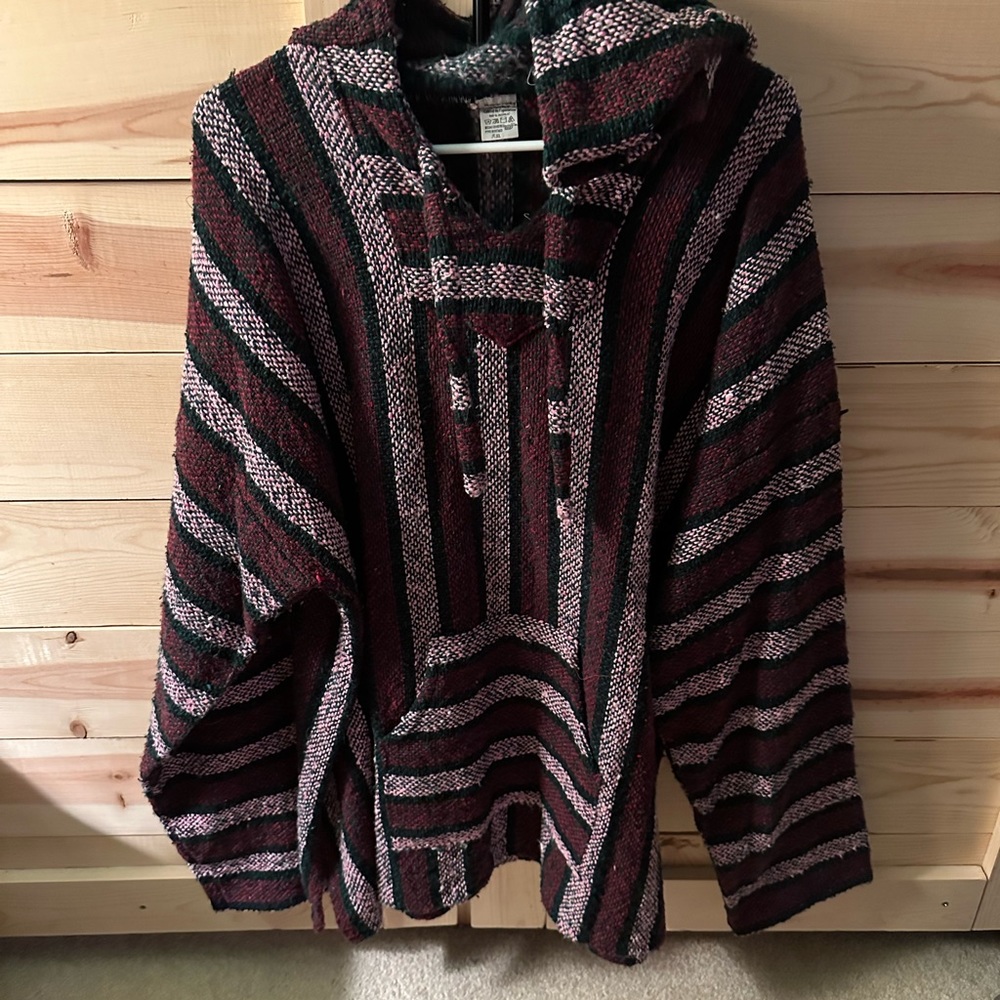 Hooded pullover